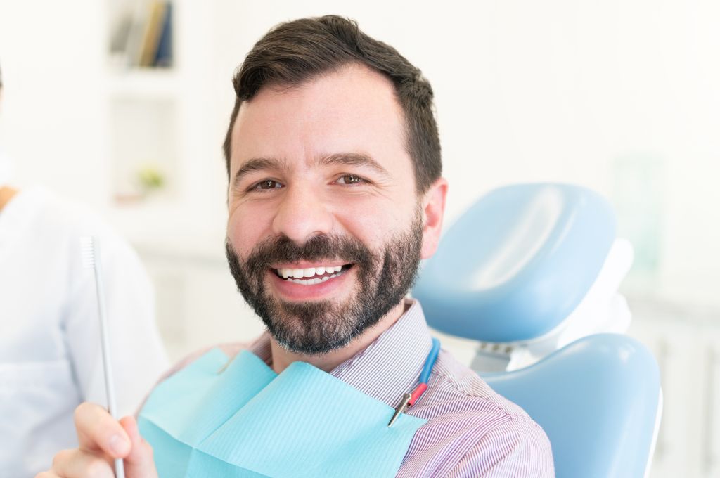 5 Warning Signs of Gum Disease: Don’t Ignore These Red Flags